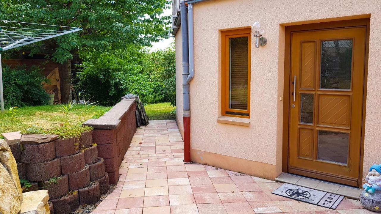 Ferienwohnung Reuscher, Trier-Newel Buitenkant foto